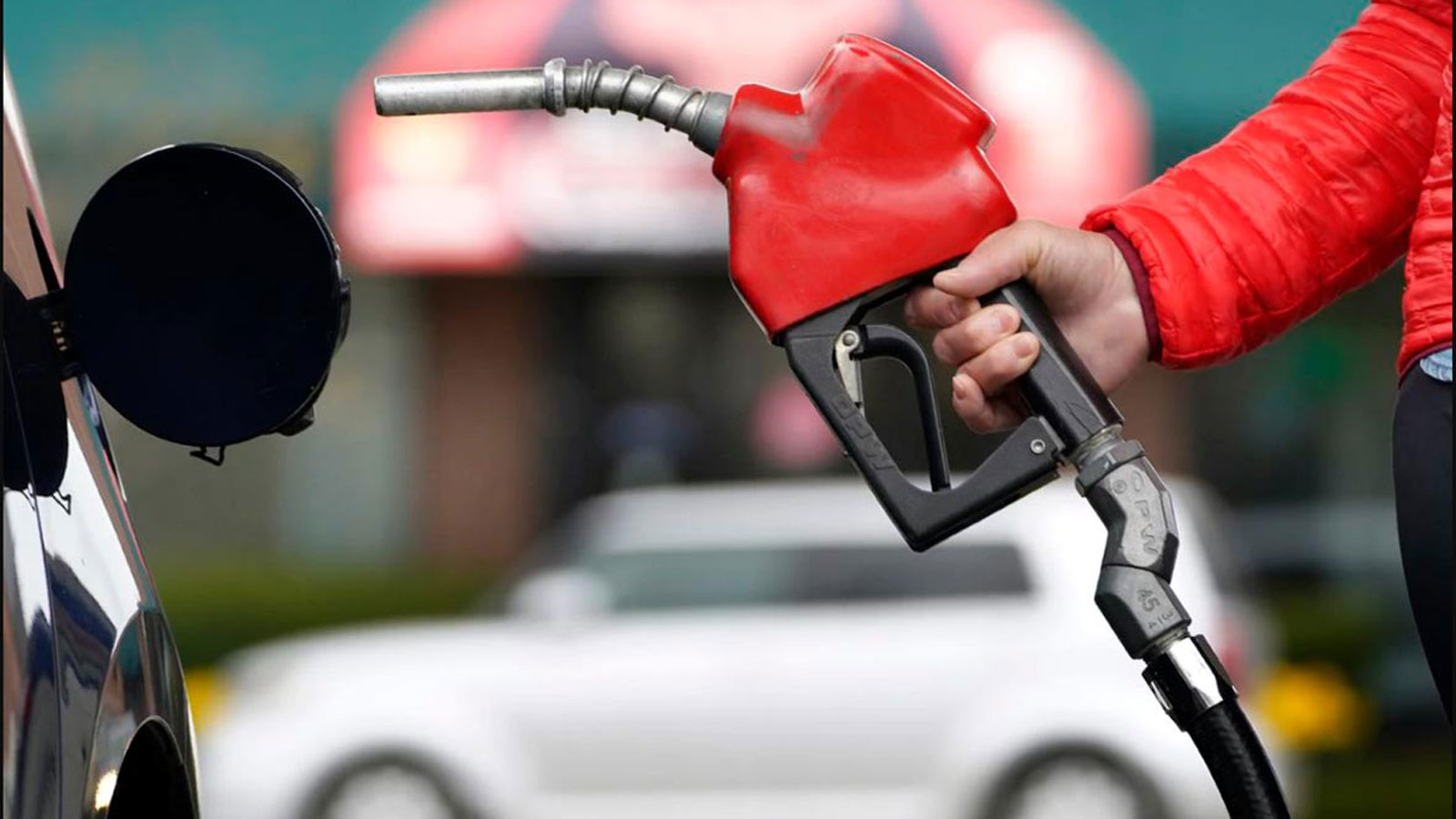 Επίδομα καυσίμων: Ξεπέρασαν τις 1,5 εκατομμύρια αιτήσεις