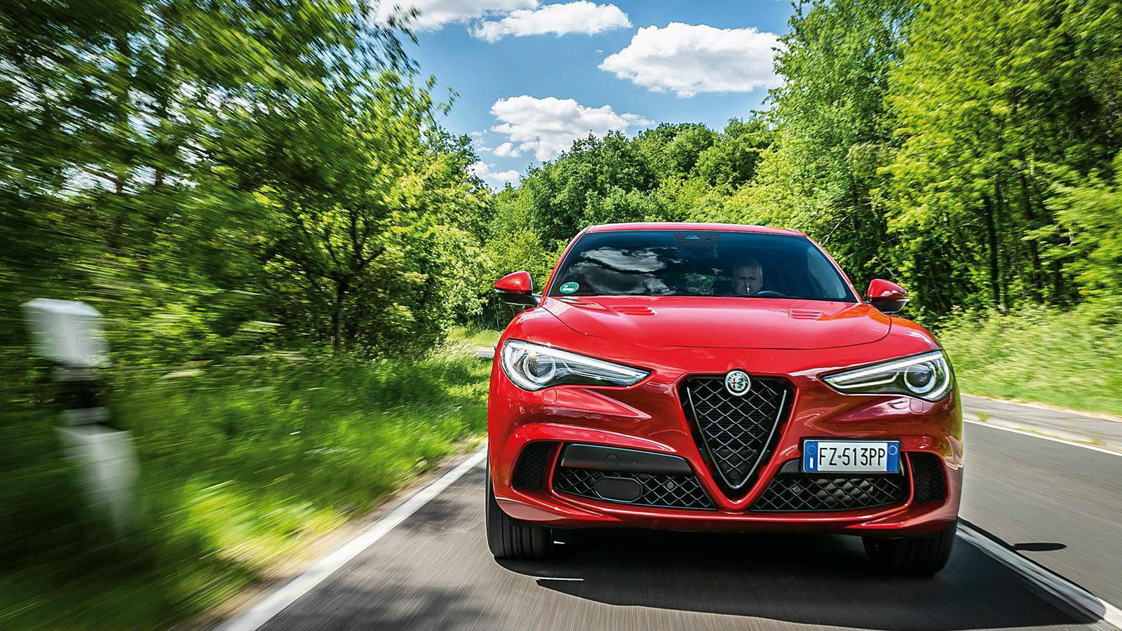 Οδηγούμε τη νέα Alfa Romeo Stelvio και Giulia