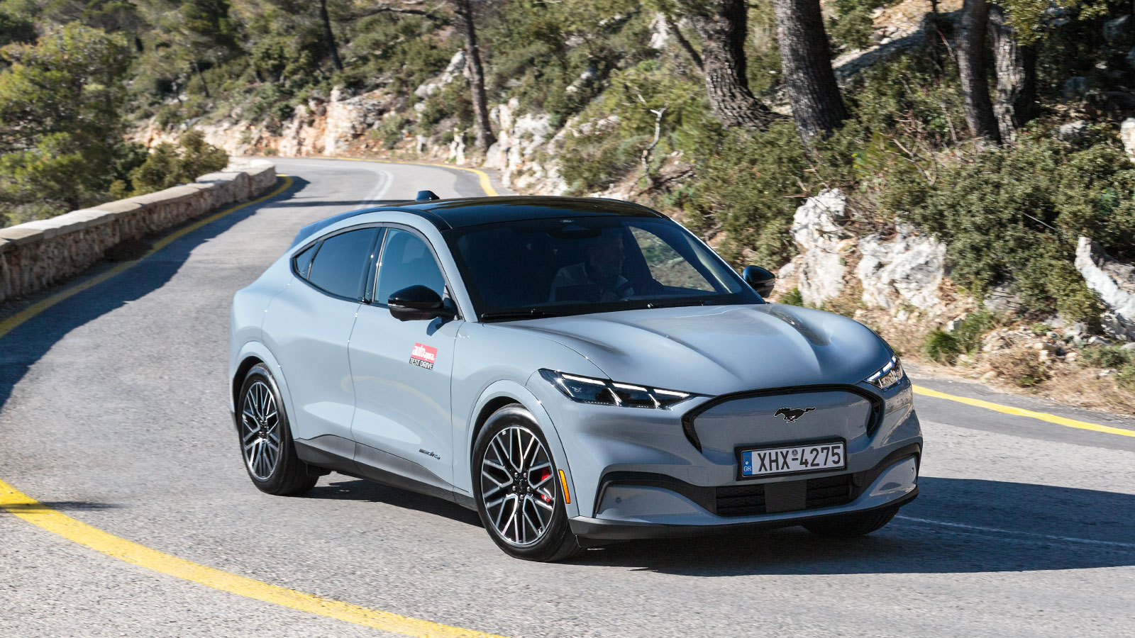 Δοκιμάζουμε και βαθμολογούμε την Ford Mustang Mach-E AWD 375 PS 94,6 KWh.