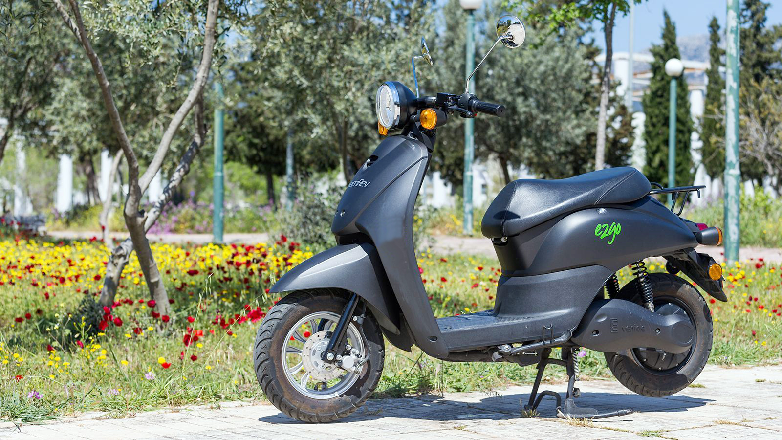 Green Revolution e2go: Scooter σε τιμή… ποδηλάτου!