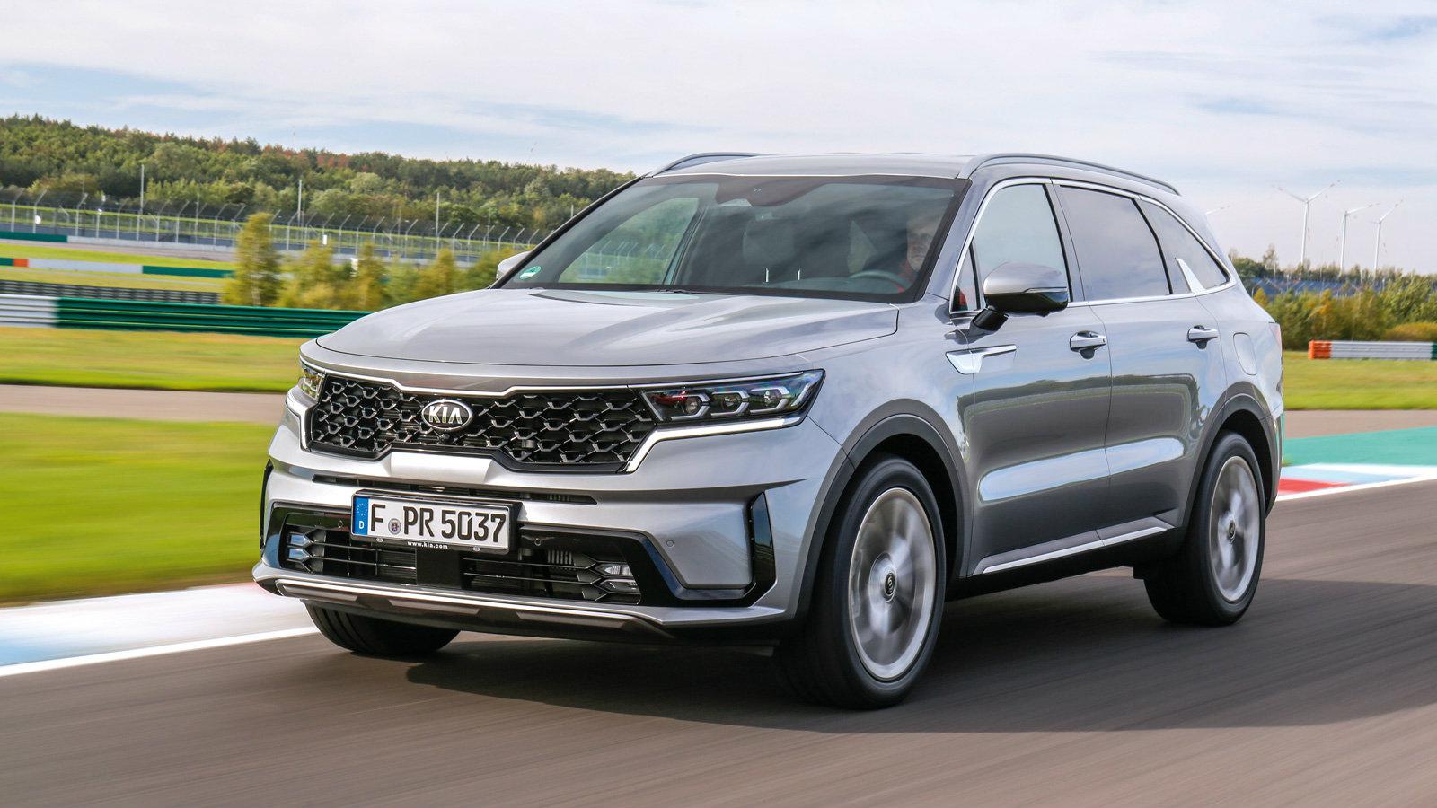 Συγκρίνουμε το νέο KIA Sorento με SEAT Tarraco