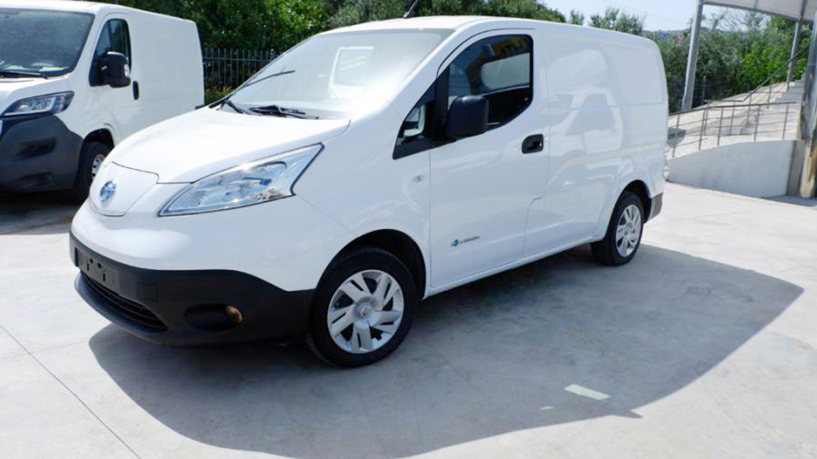 Το NISSAN E-NV200 στη ΛΟΥΝΤΖΗΣ