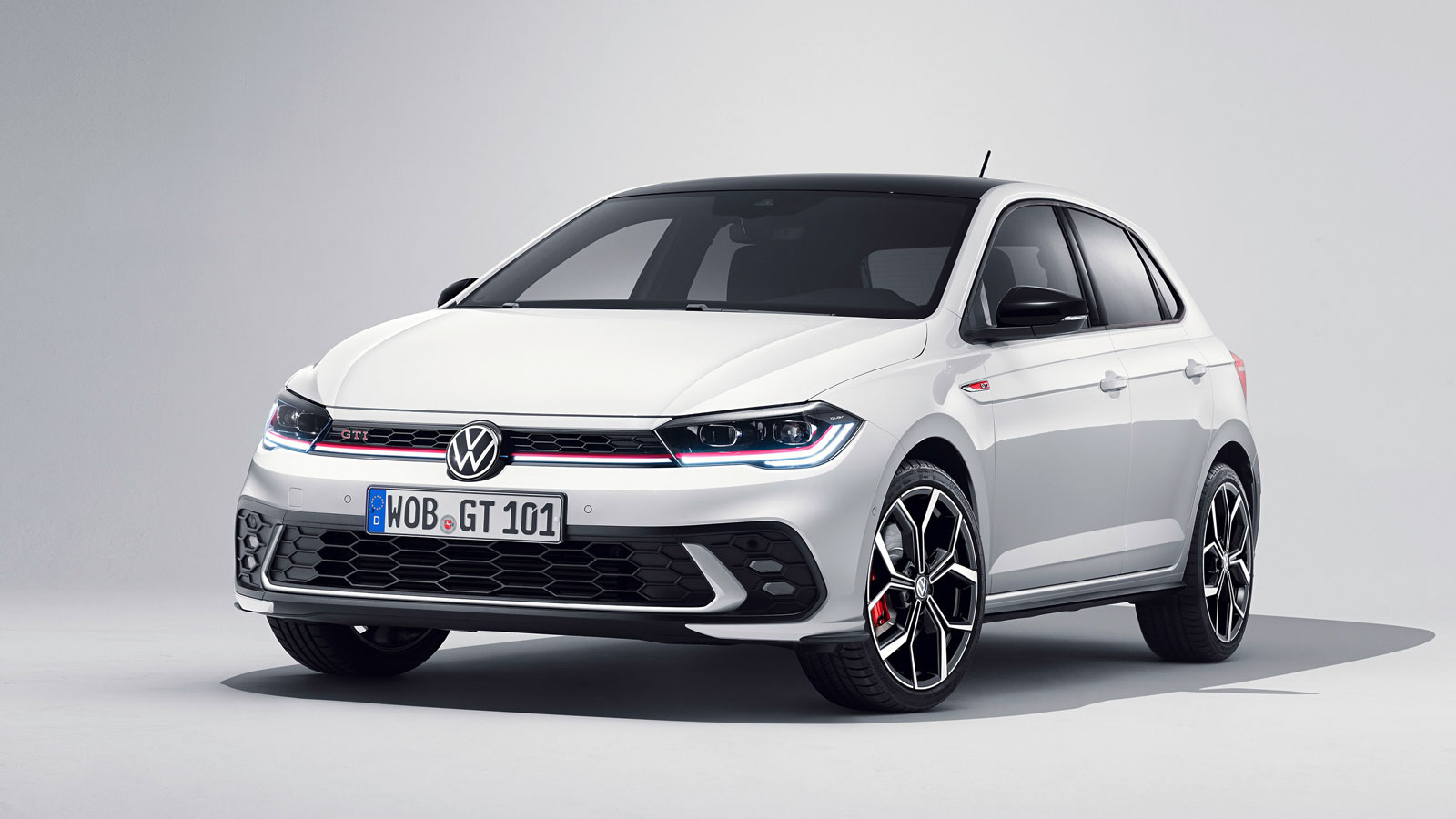 Σύγχρονο, σπορ, με βαρύ όνομα: Τα... σπάει το νέο VW Polo GTI