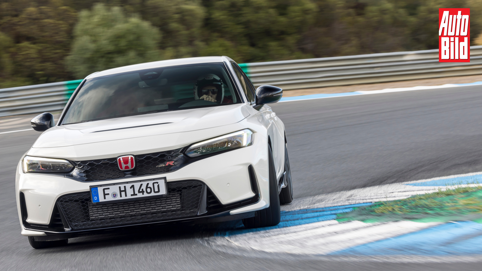 Οδηγούμε το νέο Honda Civic Type R: Κάνει τα τετρακίνητα να κρύβονται! 