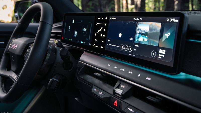 Γίγαντας με ρόδες! Το Kia EV9 εκπλήσσει με τη δυναμική του!