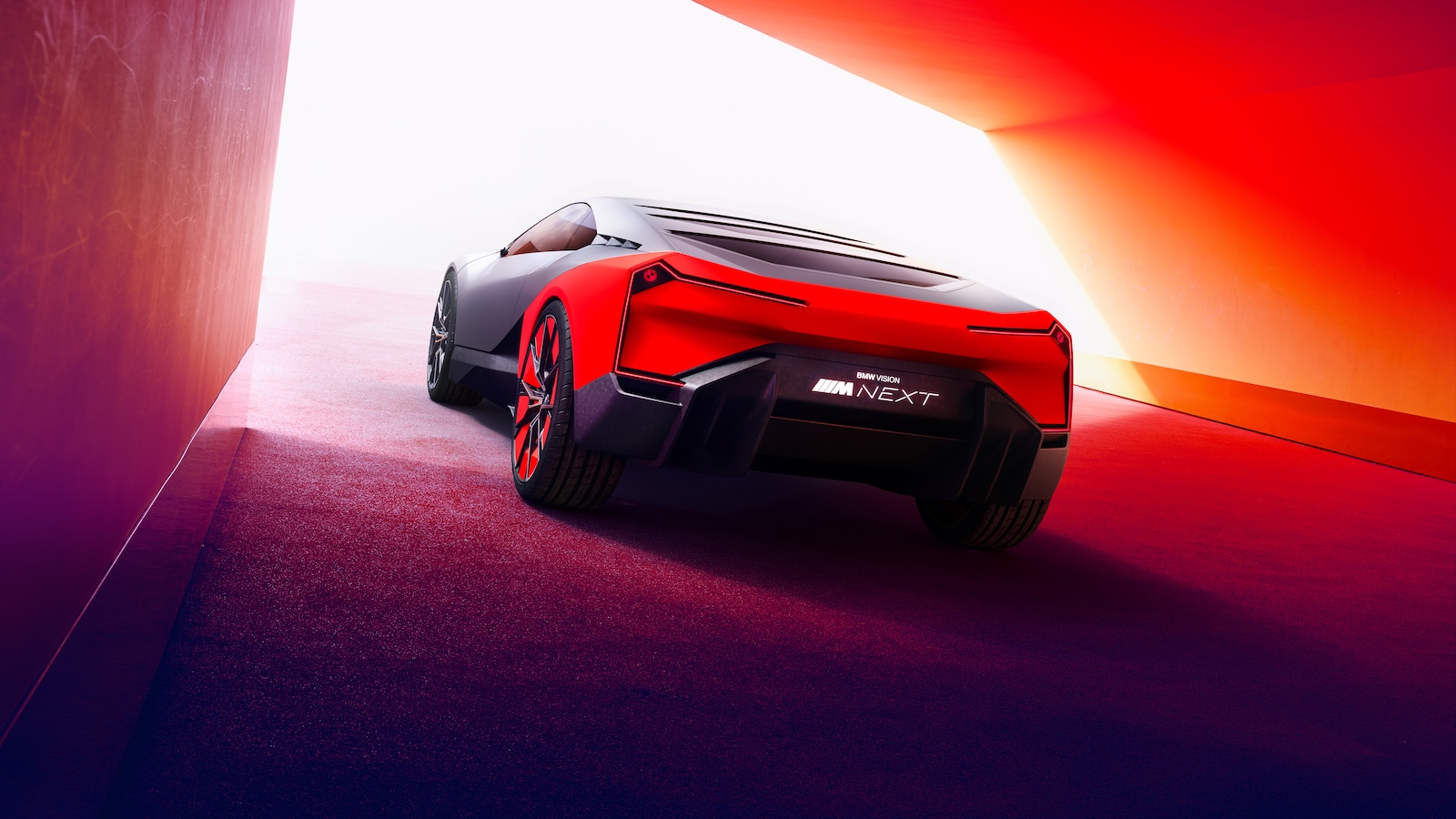 BMW: Η στρατηγική αντεπίθεση των 40 μοντέλων και το μεγάλο στοίχημα του Μονάχου 