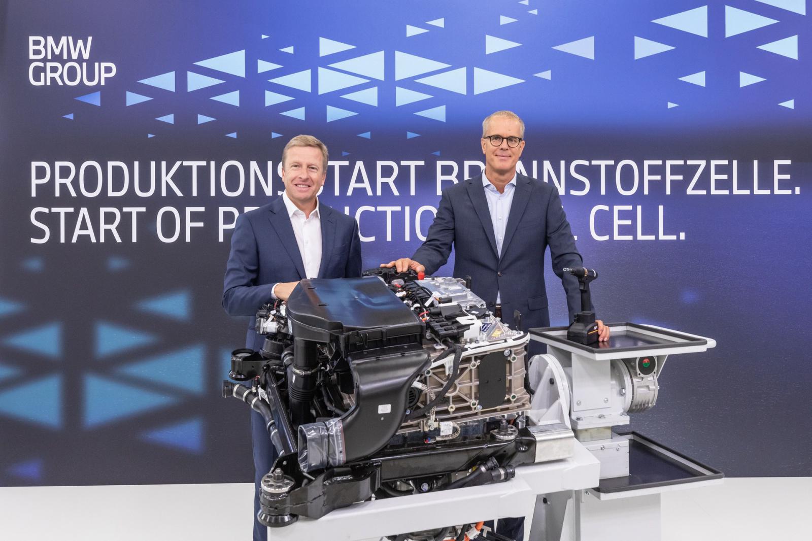 BMW: Ξεκινά η παραγωγή κυψελών καυσίμου για υδρογονοκίνητα