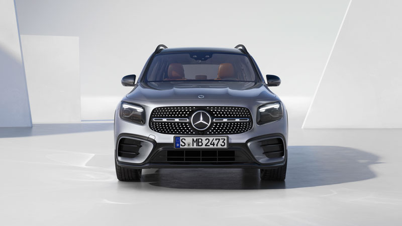 Νέα Mercedes-Benz GLB: Ευρύχωρο οικογενειακό SUV με πλούσιο εξοπλισμό