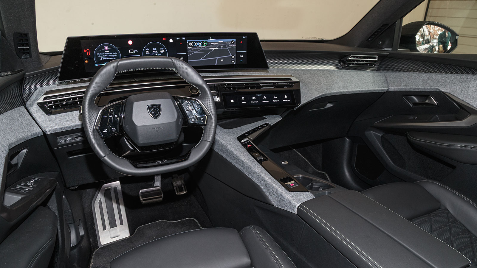 Peugeot 3008. Πόσο καλό είναι σε εξοπλισμό άνεσης και ασφάλειας.