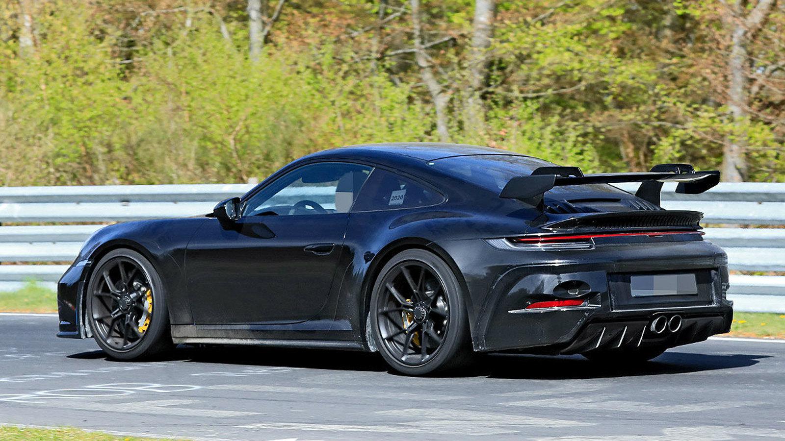 Αποκαλύπτουμε τη νέα Porsche 911 GT3 