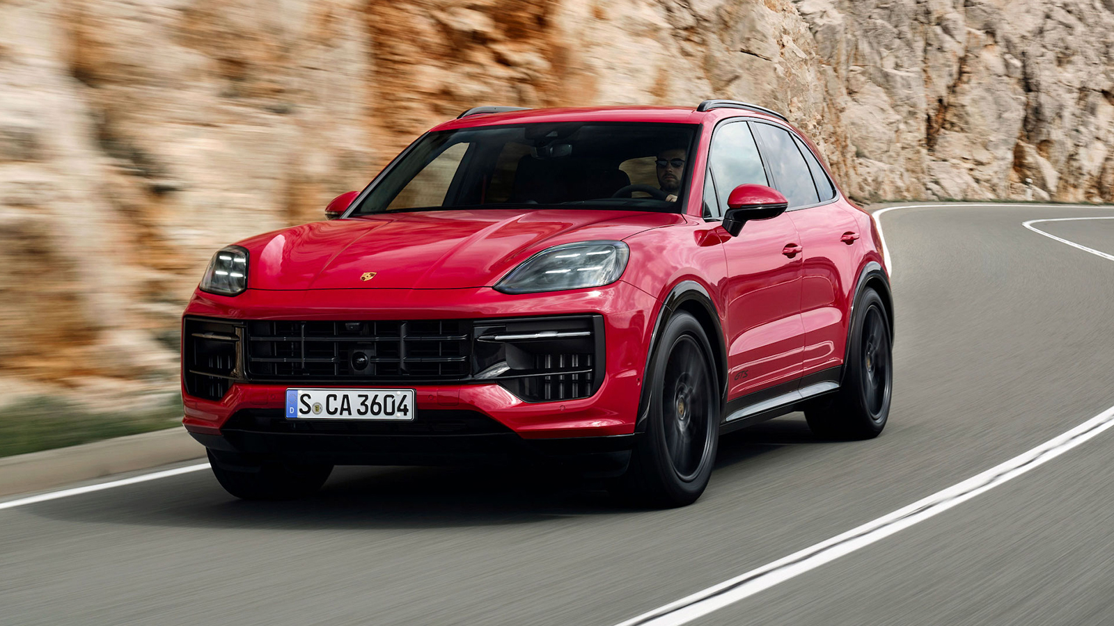 Πρεμιέρα για την ανανεωμένη Porsche Cayenne GTS