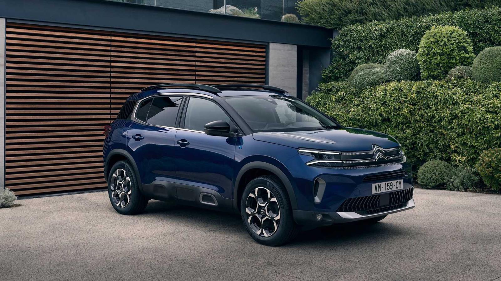 Πρεμιέρα για το ανανεωμένο Citroen C5 Aircross  