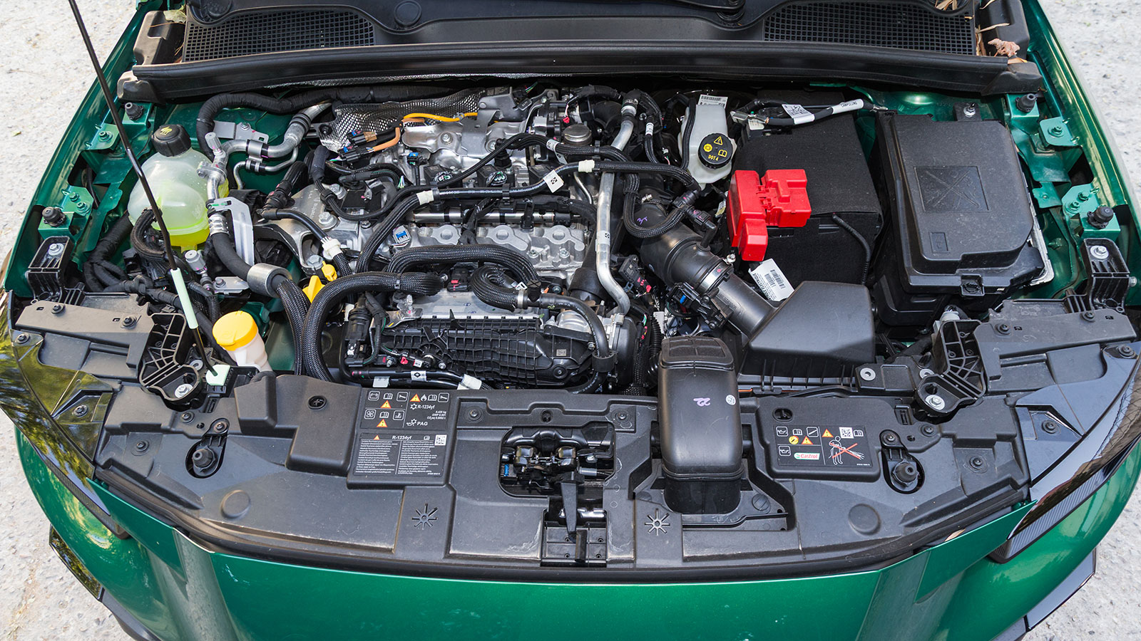 Renault Clio. Τι βαθμό παίρνει σε κατανάλωση, χώρους, επιδόσεις, εγγυήσεις.