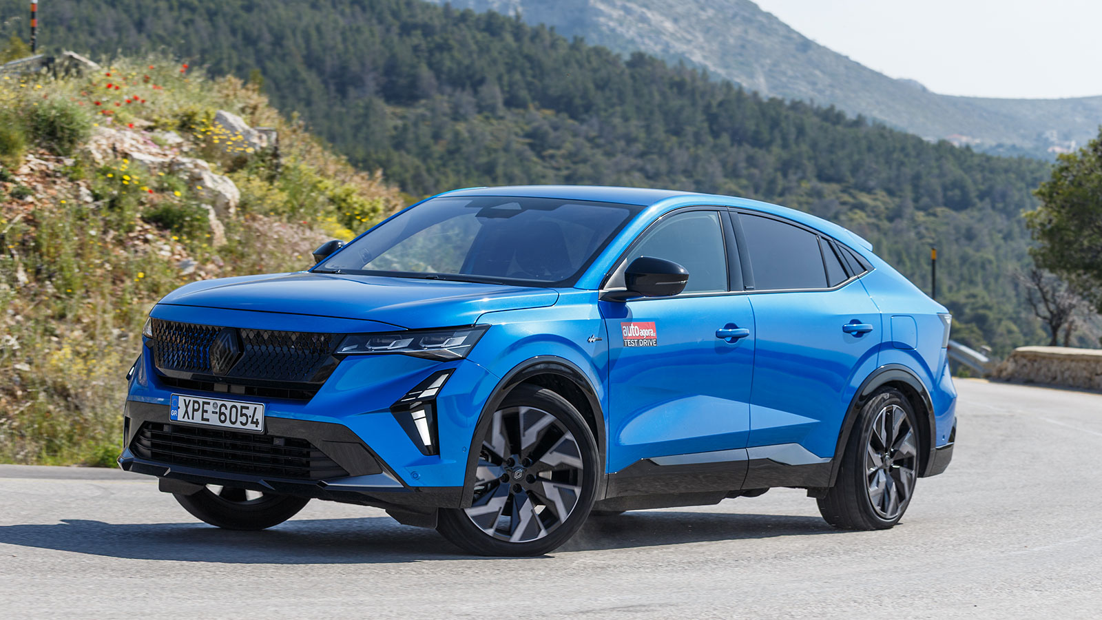 Δοκιμή: Renault Rafale Hyper Hybrid E-Τech 4x4 300 PS – Χαμηλές πτήσεις 