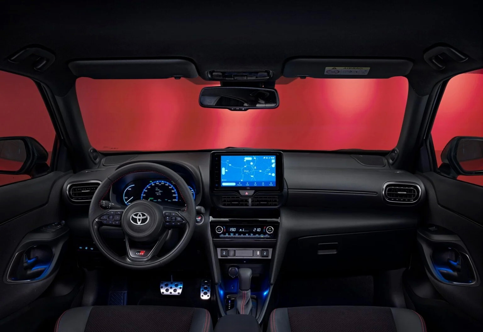 Toyota Yaris Cross GR Sport: Επίσημο ντεμπούτο 