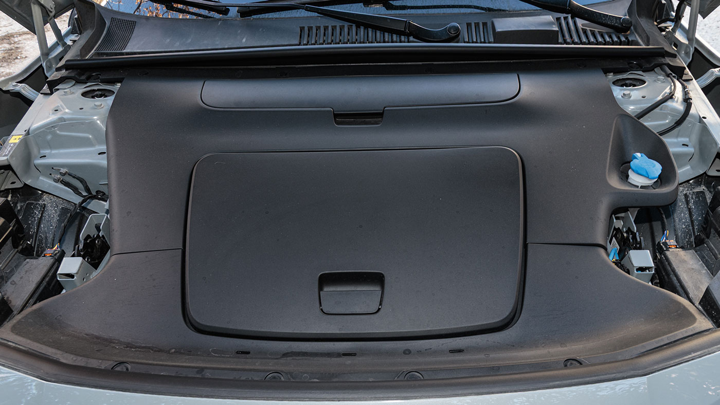 Volvo Ex30. Τι βαθμό παίρνει σε κατανάλωση, χώρους, επιδόσεις, εγγυήσεις.