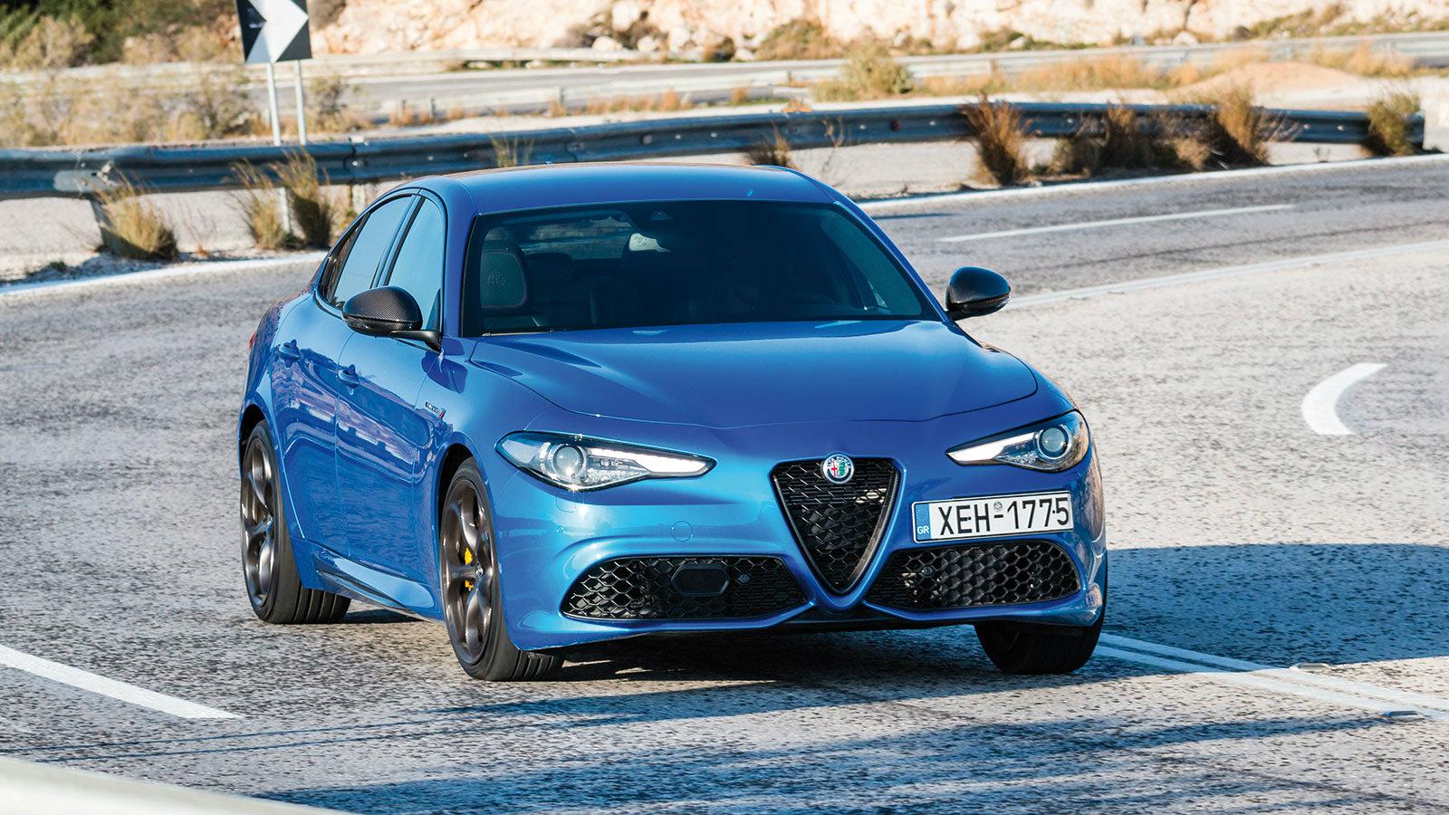 Alfa Romeo Giulia: Σκληροπυρηνική, τετρακίνητη με 280 ίππους