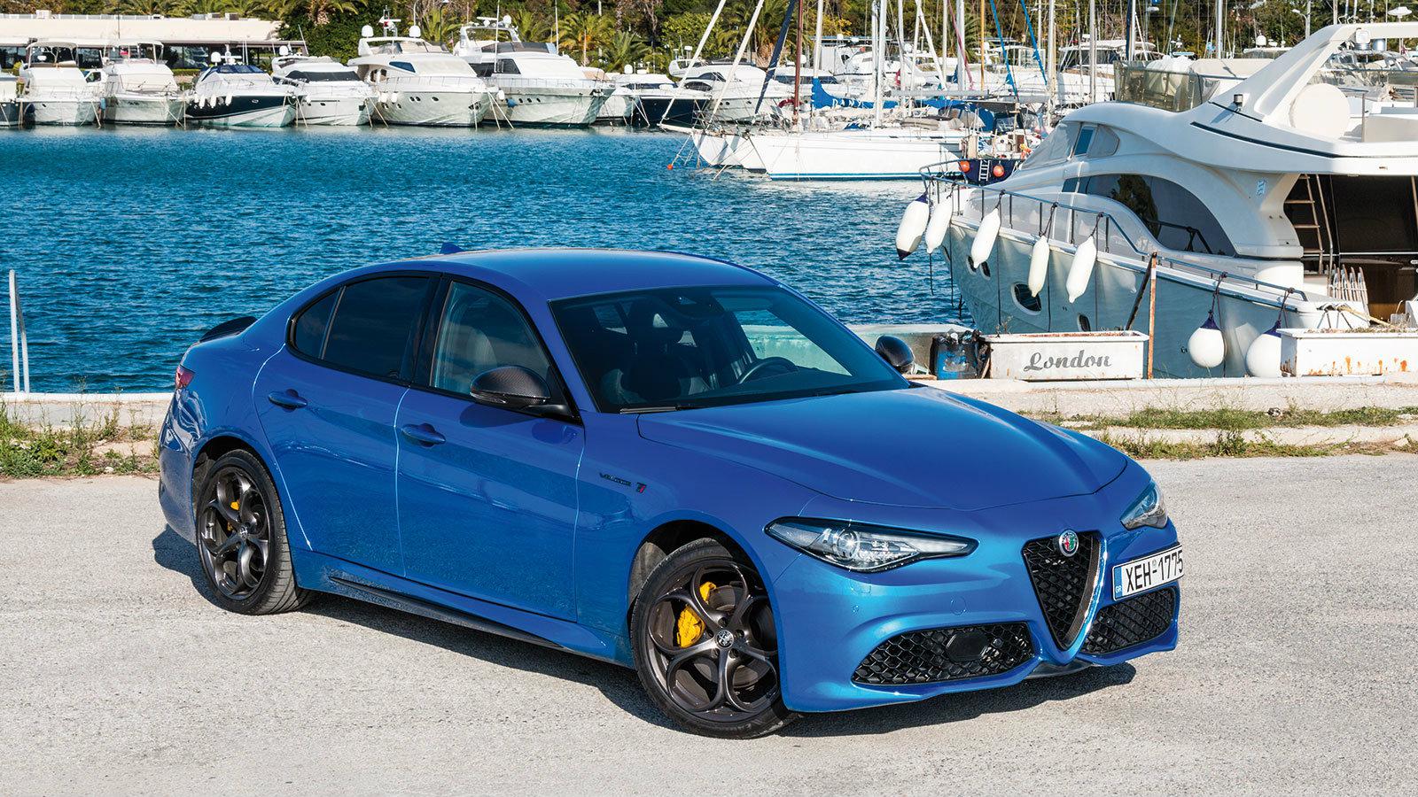 Alfa Romeo Giulia: Σκληροπυρηνική, τετρακίνητη με 280 ίππους