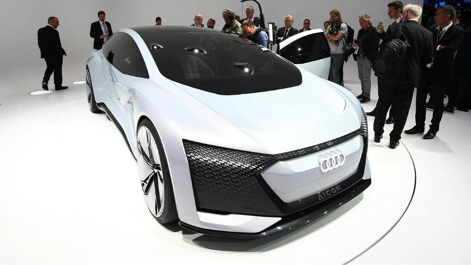 Audi Landjet: Αυτόνομη οδήγηση επιπέδου 5 και αυτονομία στα 800χλμ;