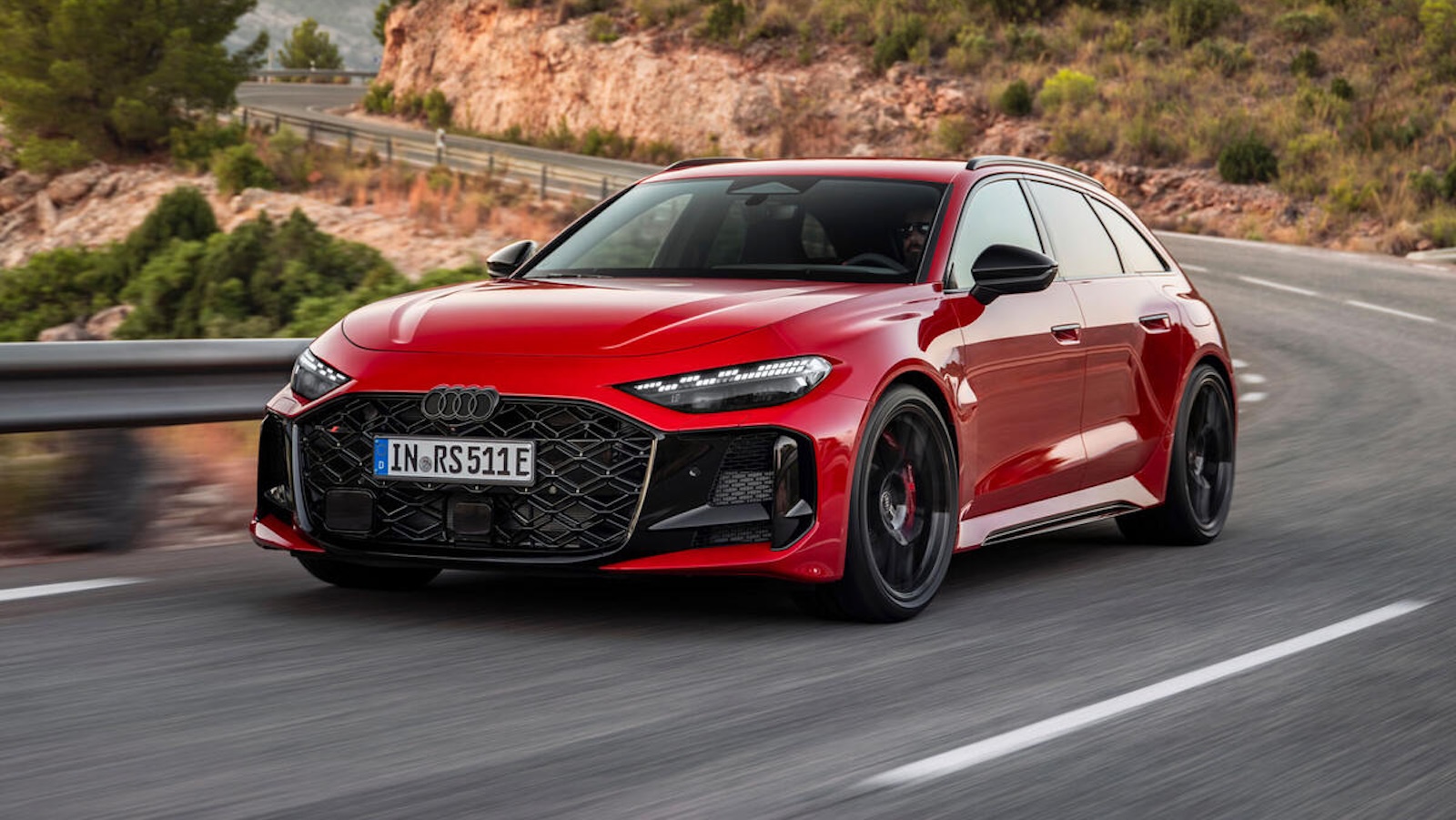Audi RS 5: Η νέα υβριδική «δύναμη» των 639 ίππων που αλλάζει τα πάντα στην Audi 