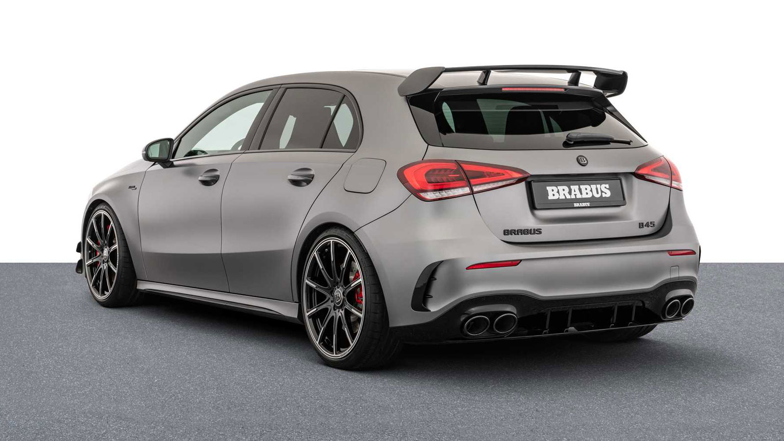 Στους 450 ίππους η Mercedes A45 S της Brabus 