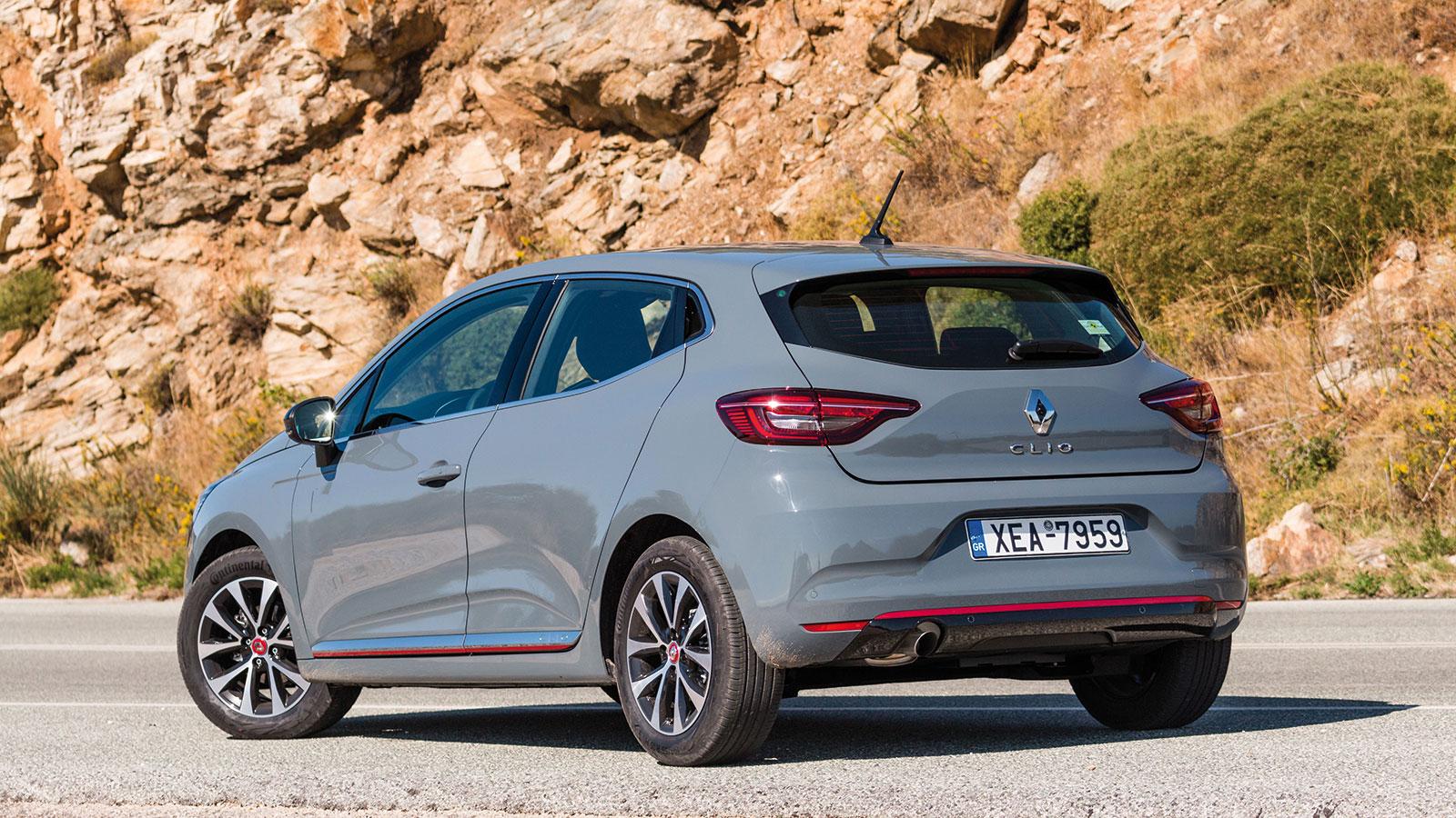 Renault Clio LPG: Καίει 5 ευρώ στα 100 χλμ!