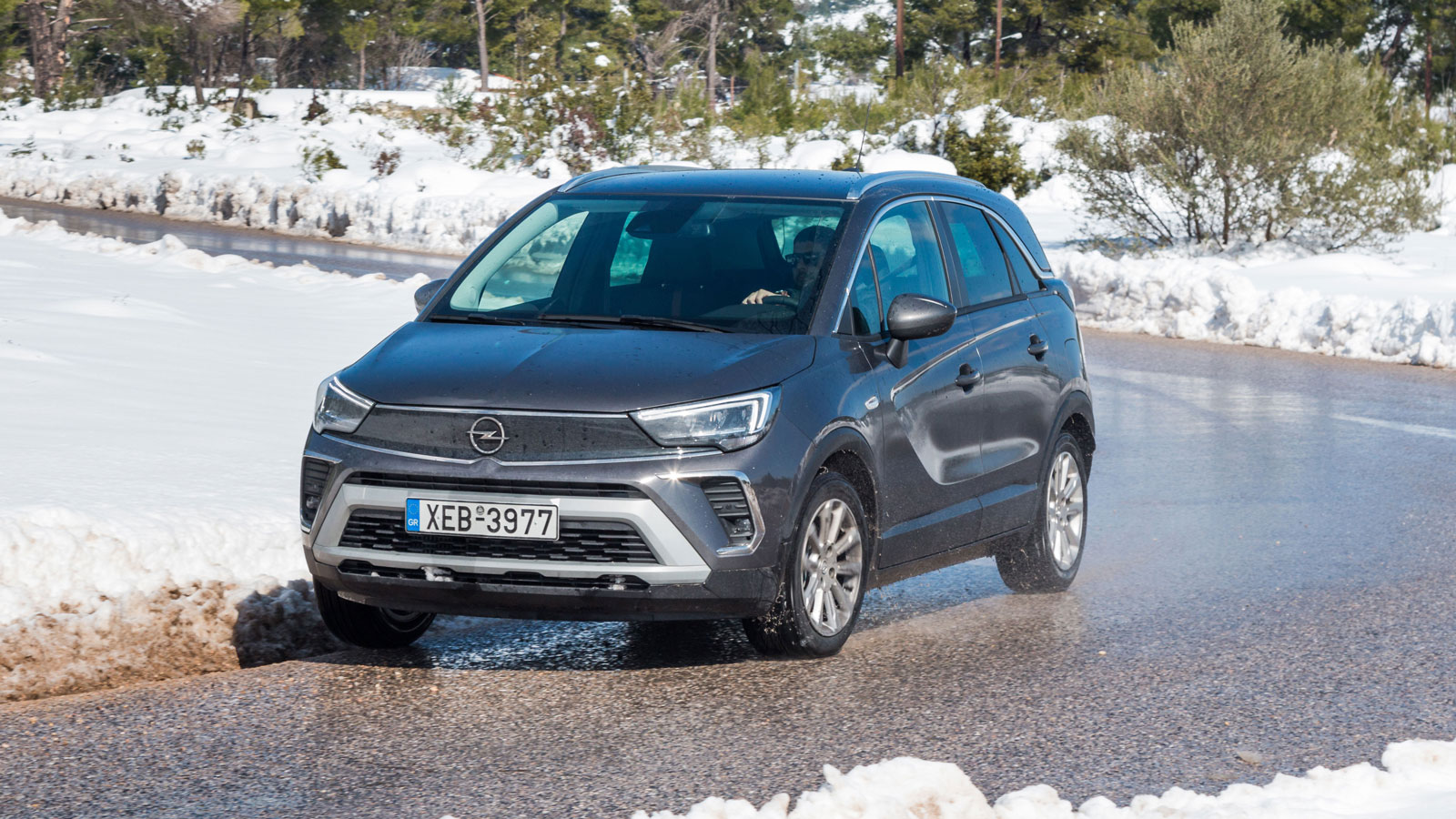 Opel Crossland: Με Opel Vizor μάσκα και πετρελαιοκινητήρα 120 ίππων