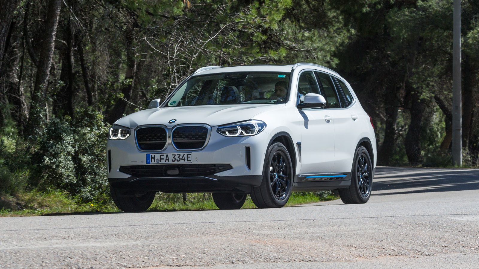 BMW iX3: Με 286 ίππους και 0-100 κάτω από 7 δτλ.