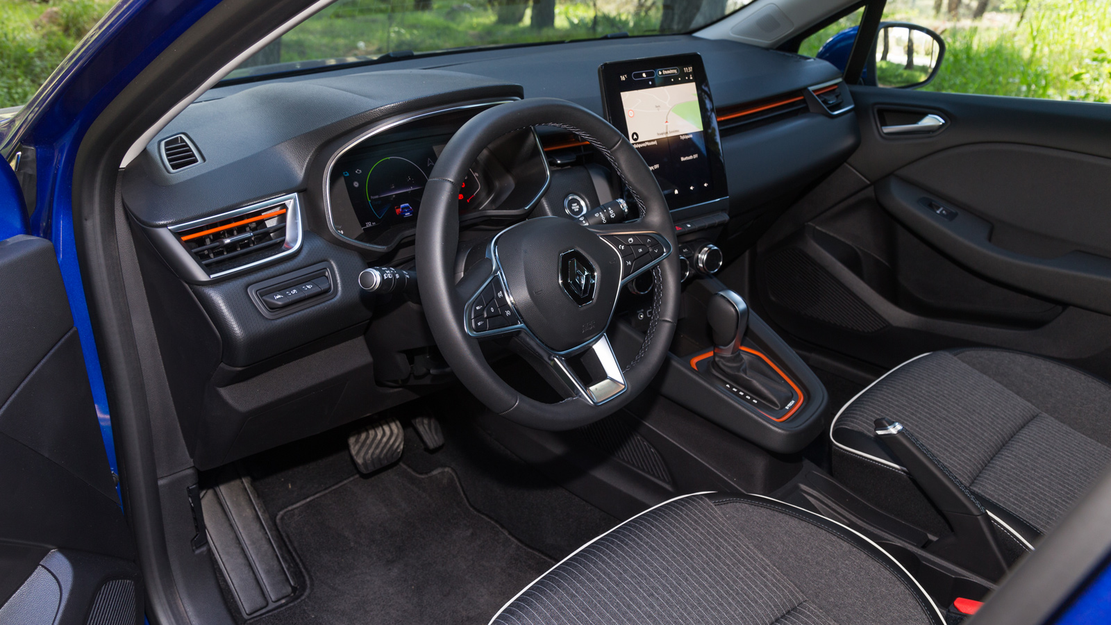 Renault Clio E-Tech: Το πιο τεχνολογικά προηγμένο μικρό!