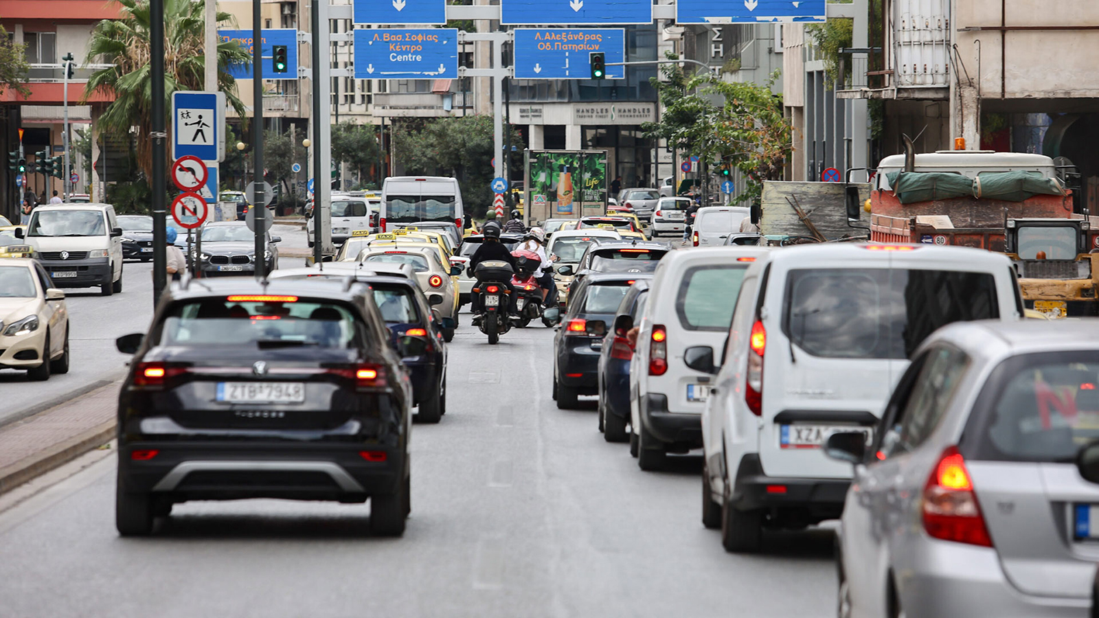 Η ΕΕ ετοιμάζεται να διατηρήσει βενζίνη/diesel και μετά το 2035 