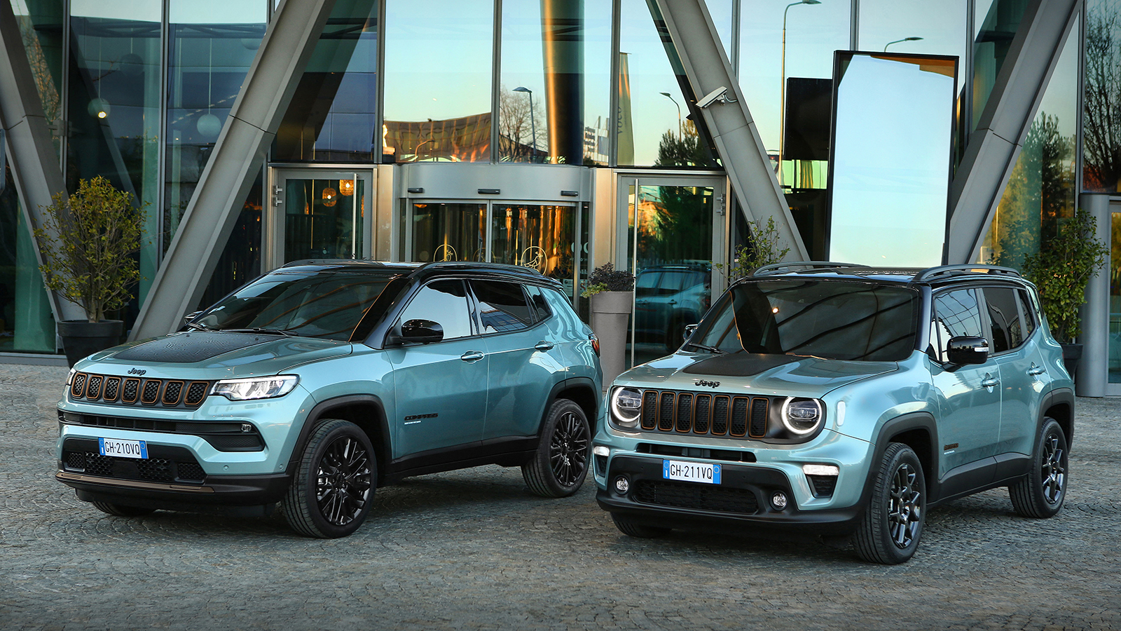 Οι τιμές των e-Hybrid Jeep Renegade & Compass στην Ελλάδα 