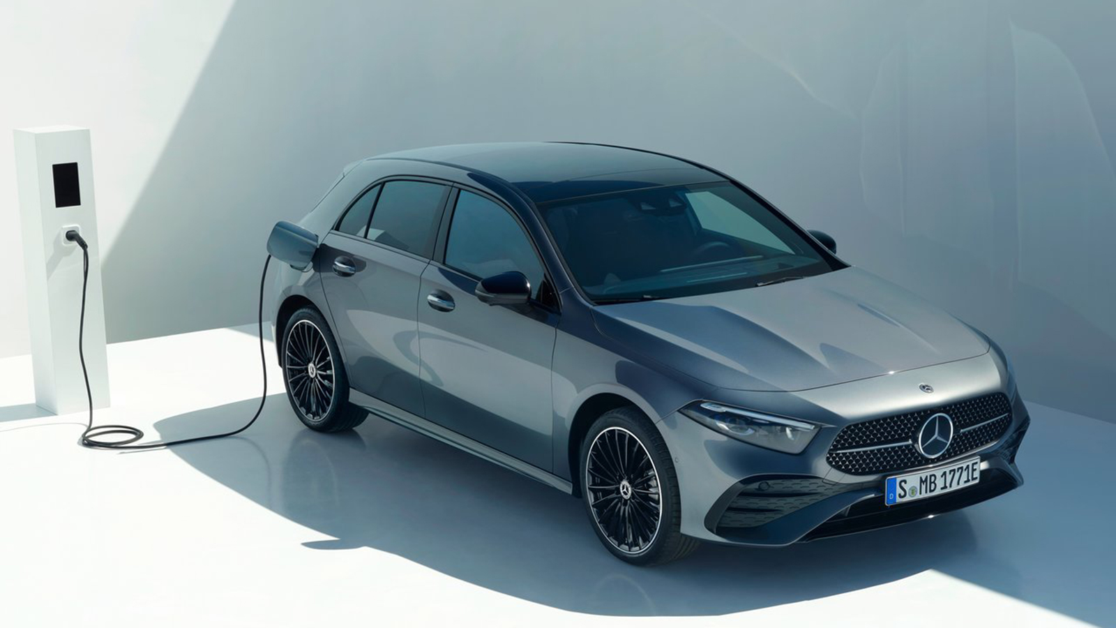 Η νέα γενιά της Μercedes A-Class θα είναι και ηλεκτρική 