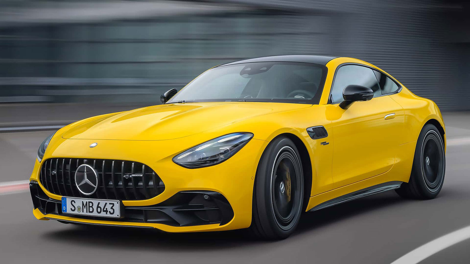 Πρεμιέρα με 421 ίππους για τη νέα Mercedes-AMG GT 43 Coupe