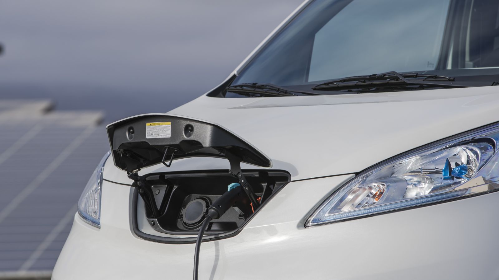 Nissan: Το μέλλον των μικρών επαγγελματικών της  
