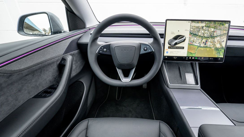 Tesla Model Y AWD Long Range: Οδηγούμε το ανανεωμένο αμερικανικό SUV