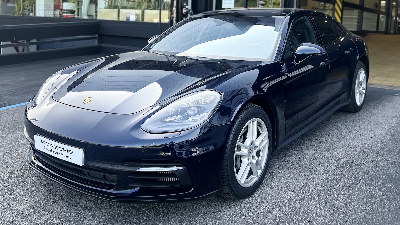 Porsche Panamera Diesel με 1.000.000 χλμ.: Η αξιοπιστία στα καλύτερά της Porsche Panamera Diesel με 1.000.000 χλμ.: Η αξιοπιστία στα καλύτερά της