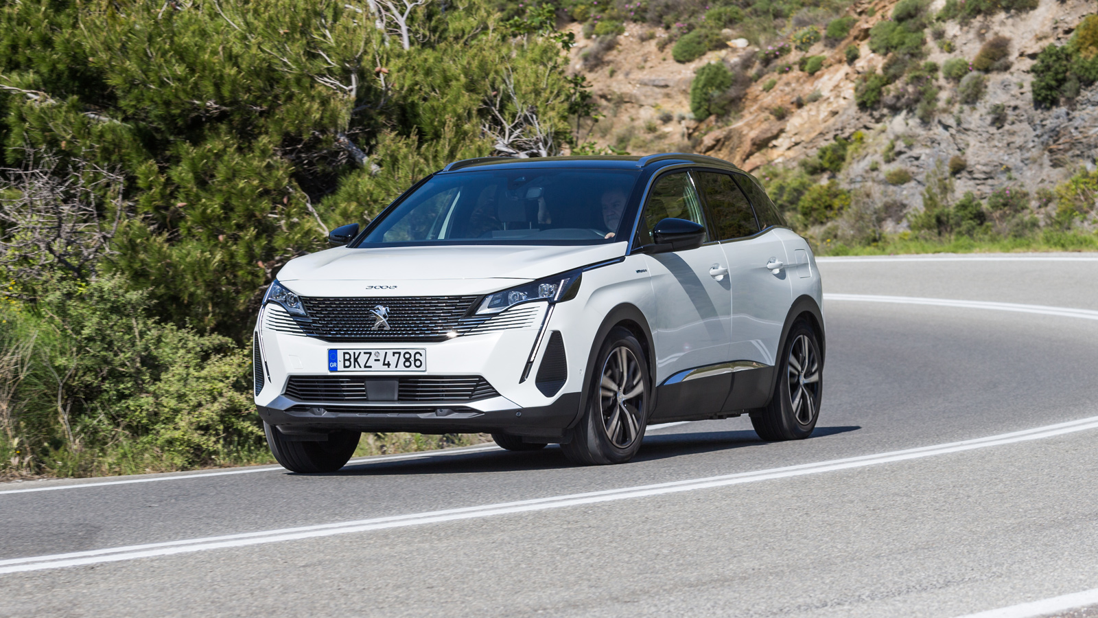  Peugeot 3008 Hybrid4: Τετρακίνητο, Plug-In με 300 ίππους