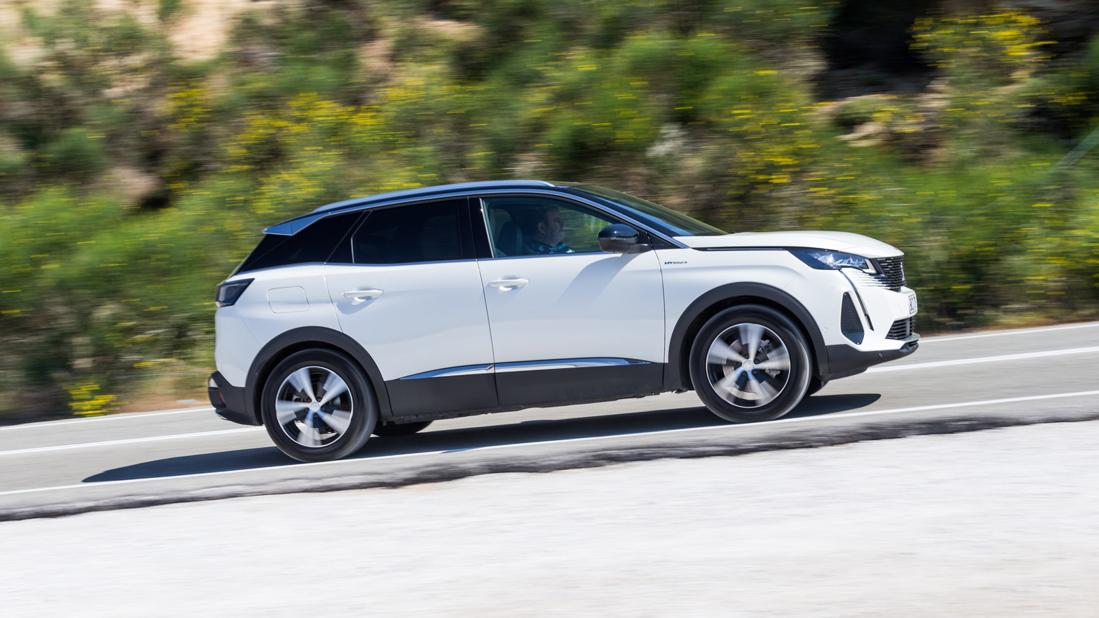  Peugeot 3008 Hybrid4: Τετρακίνητο, Plug-In με 300 ίππους