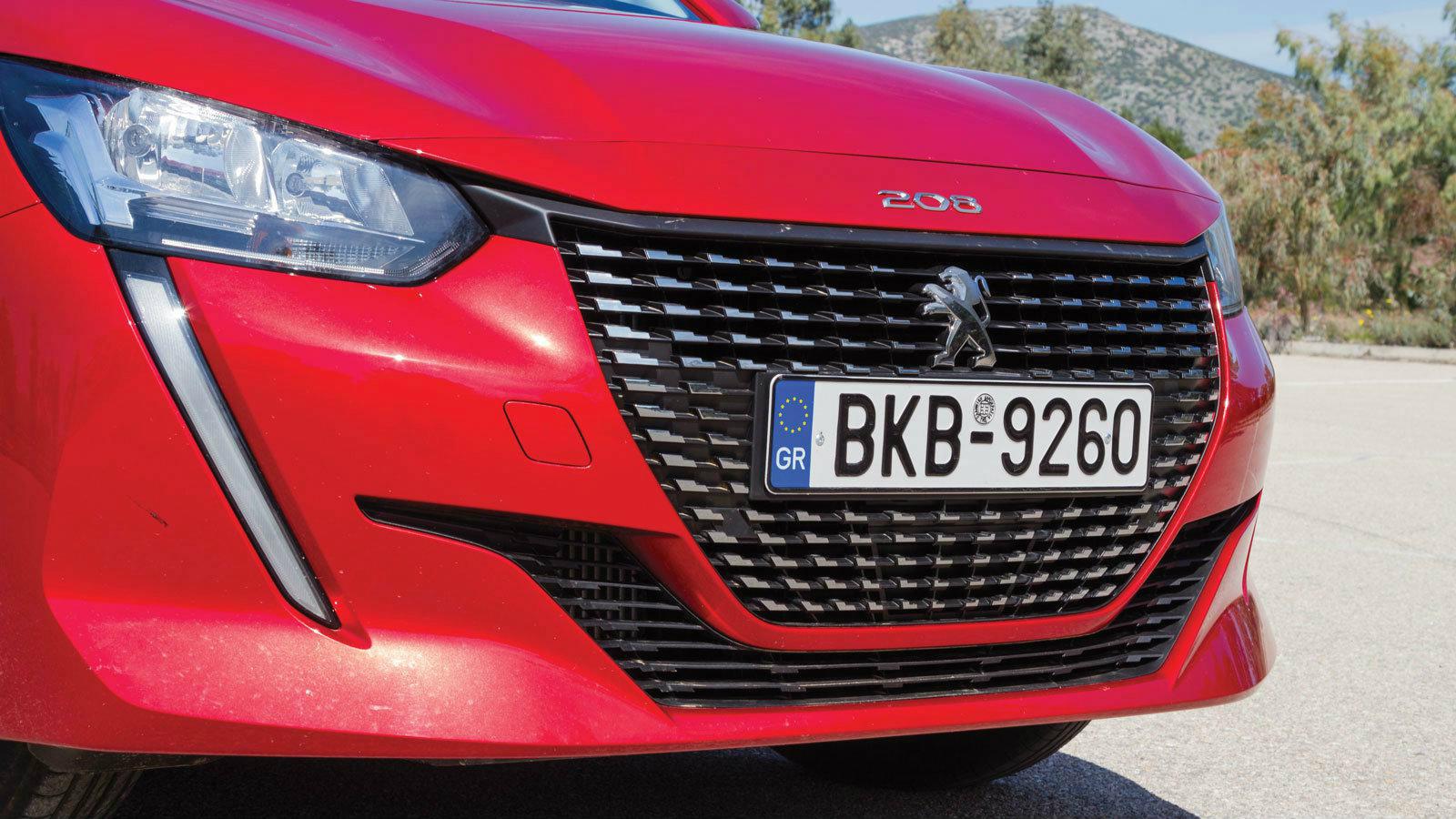 Peugeot 208 vs VW Polo