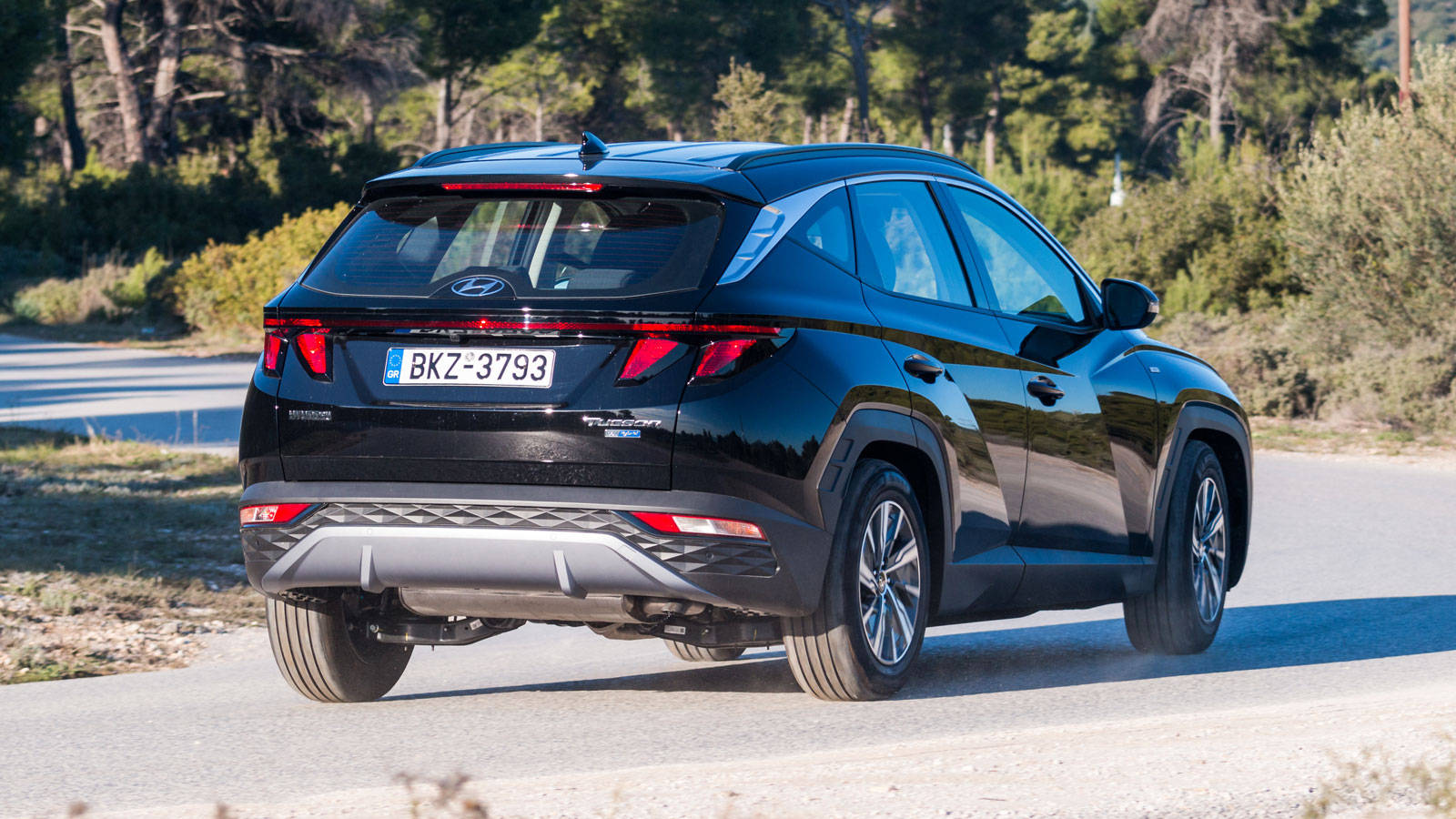 Hyundai Tucson: Θηριώδες, εντυπωσιακό και υβριδικό 