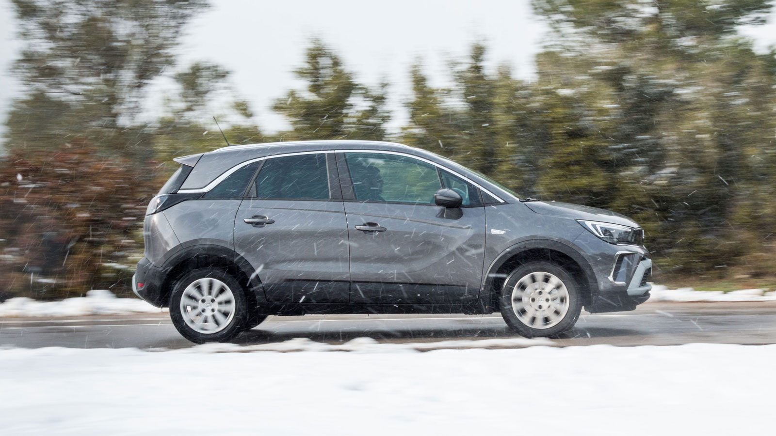 Opel Crossland: Με Opel Vizor μάσκα και πετρελαιοκινητήρα 120 ίππων