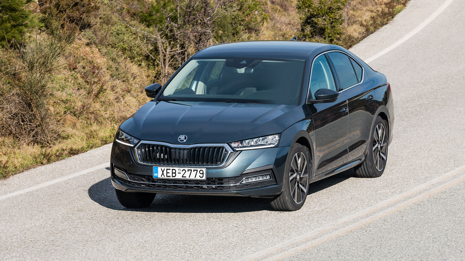 Skoda Octavia iV Plug-in: Mε 204 ίππους και χωρίς τέλη