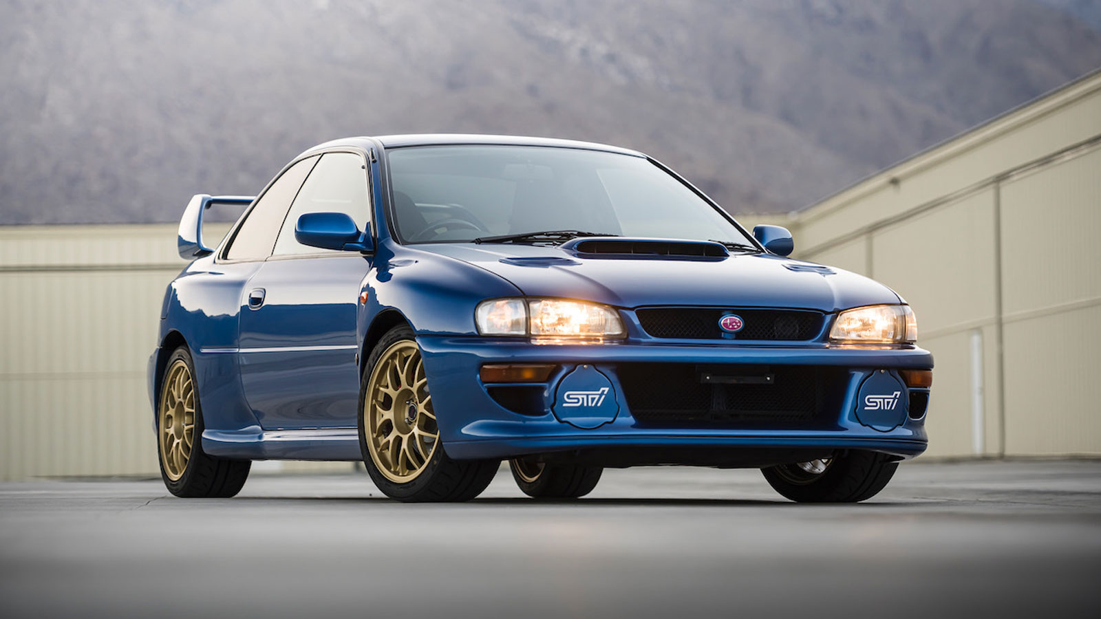 Πωλείται σπάνιο Subaru Impreza 22B STi με ελάχιστα χιλιόμετρα