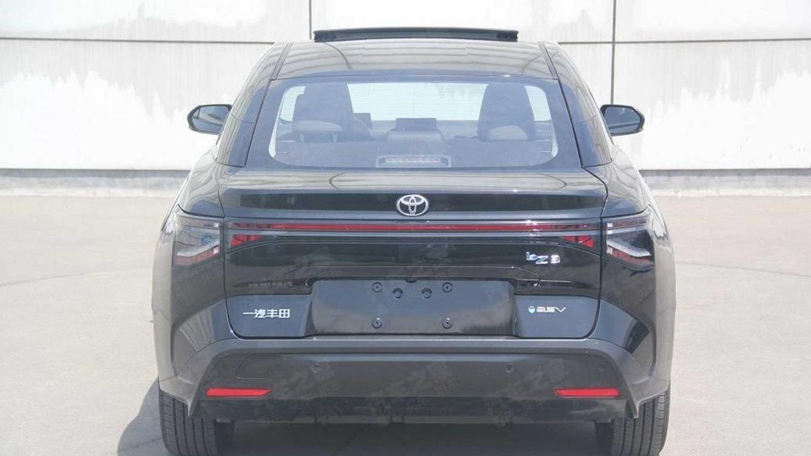 Toyota bZ3: Κάνει την Tesla να «ιδρώνει» 