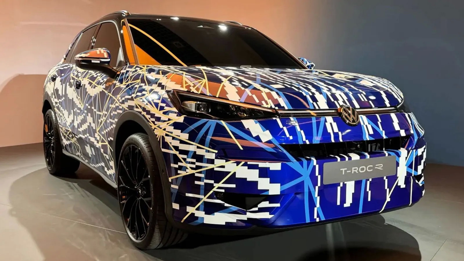 Πρώτες εικόνες από το νέο Volkswagen T-Roc R 