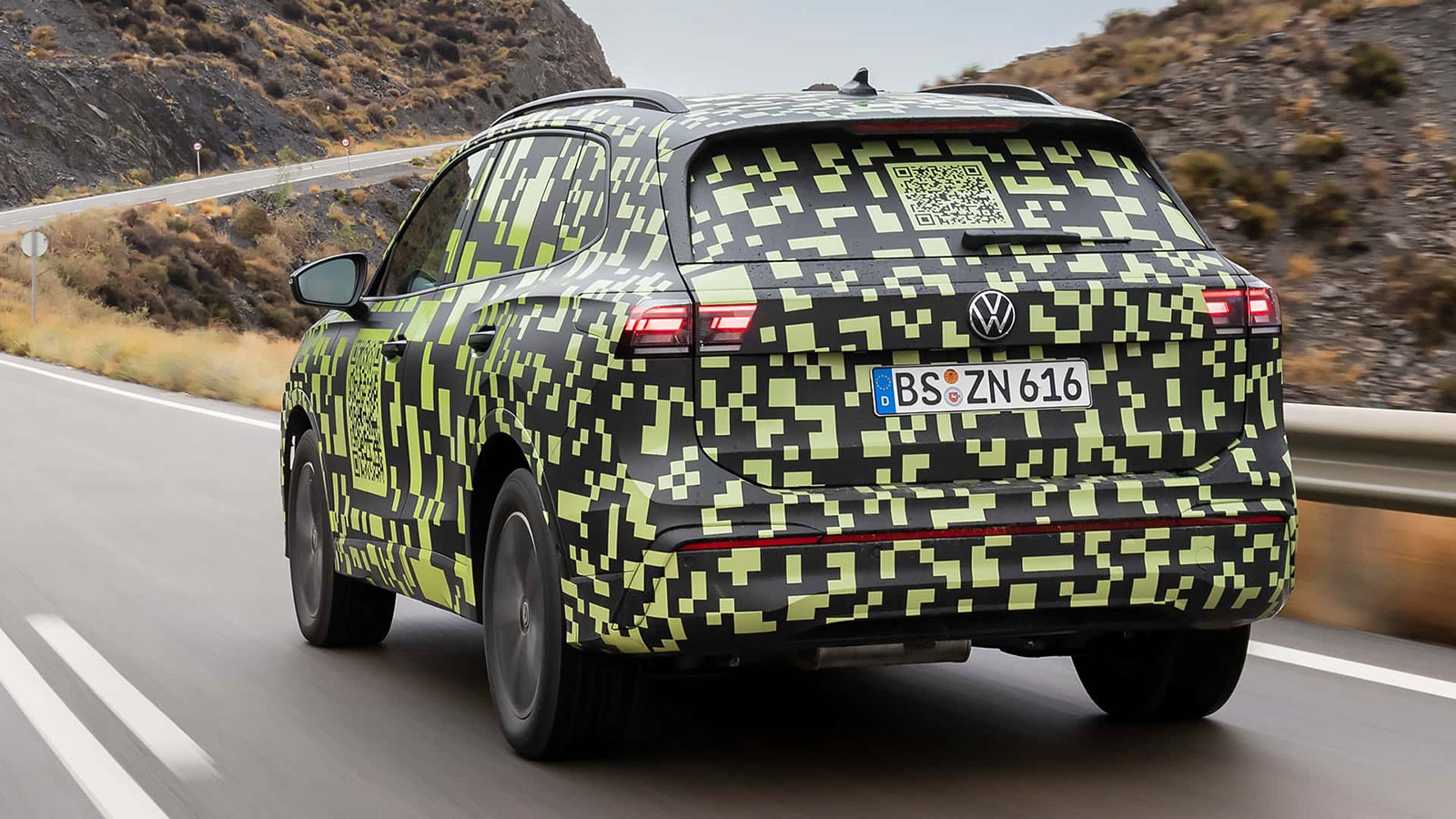 Το νέο Volkswagen Tiguan αποκαλύπτεται σε teaser εικόνες 