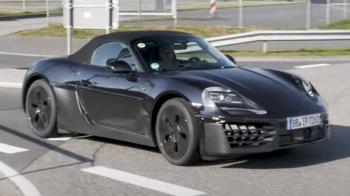 Porsche: Σκέψεις για κατάργηση των ηλεκτρικών Boxster και Cayman