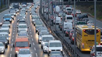 Γερμανία: Κατά της απαγόρευσης ενοικίασης ΙΧ βενζίνης στην ΕΕ