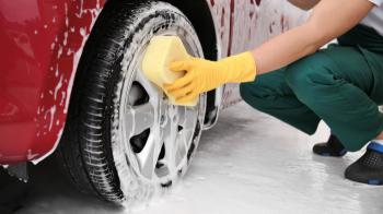 Ξέρεις να πλένεις τους τροχούς του αυτοκινήτου σου;