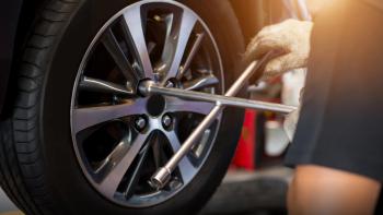 Ελαστικά Νεοφύτου Στυλιανός: Αξιόπιστες Υπηρεσίες Βουλκανιζατέρ στην Πεύκη